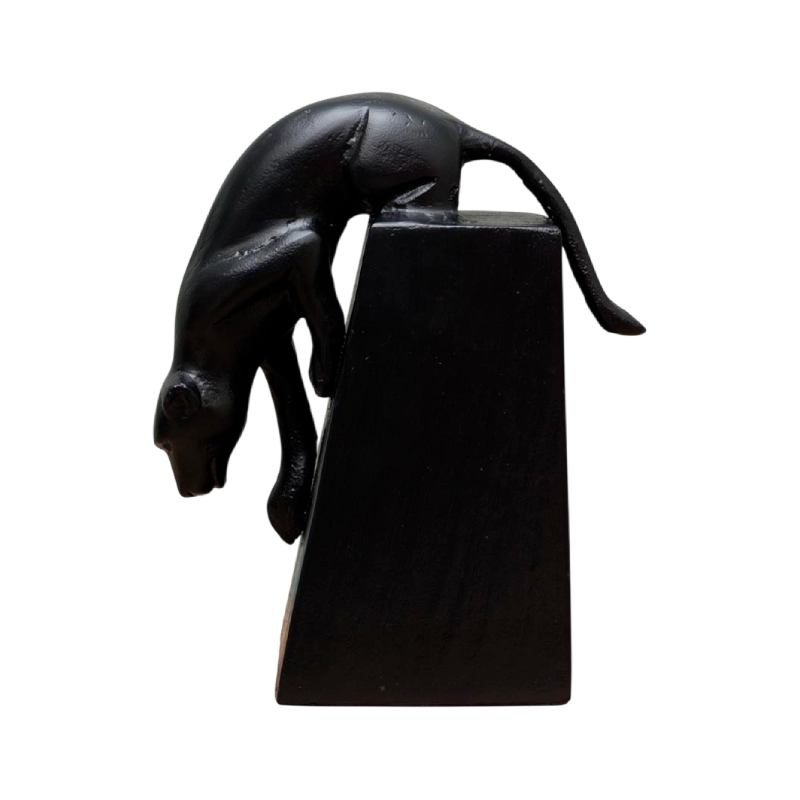 Estatueta pantera preta
