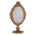 Moldura em dourado com coroa