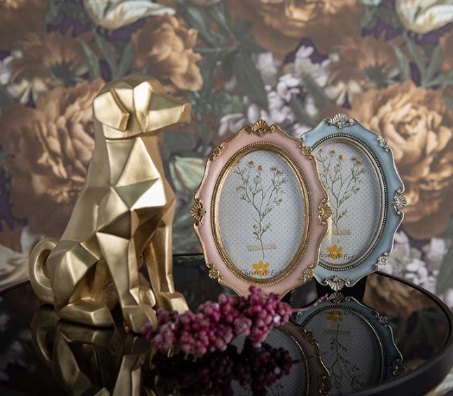 Moldura em rosa e dourado